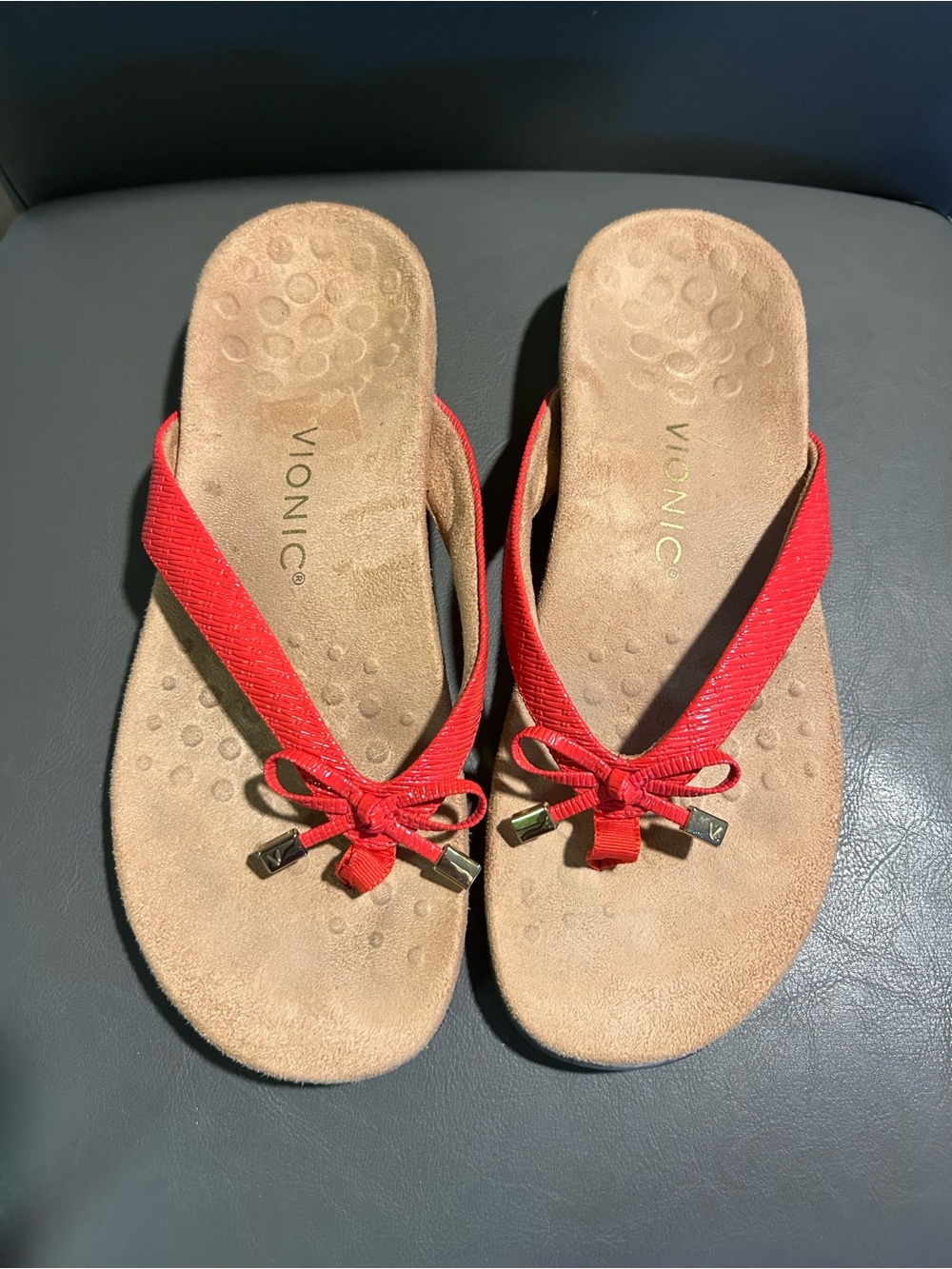 Vionic Bella toe post sandals
